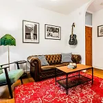 Secluded Oasis 1Br Flat, Bethnal Green, 2Min Tube